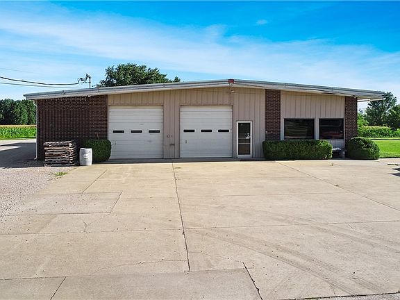 4th image of 800 N 27th St