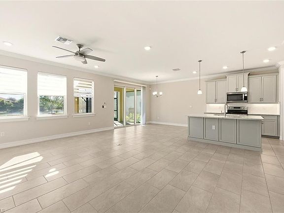 4th image of 28181 CAPTIVA SHELL LOOP