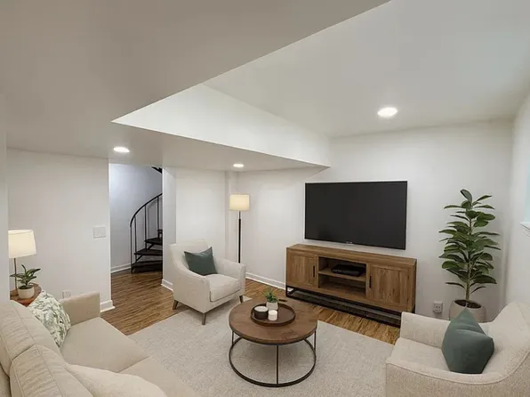 3801 Newark St NW APT A427, Washington, DC 20016