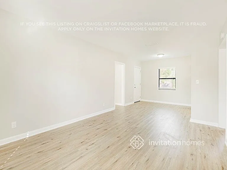 4025 Loys Dr — Photo 12