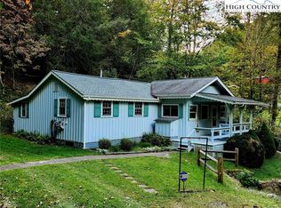 227 Bryant Combs Rd, Sugar Grove, NC 28679