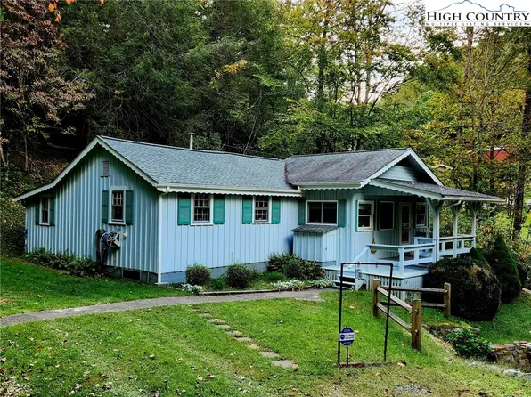 227 Bryant Combs Road, Sugar Grove, NC 28679