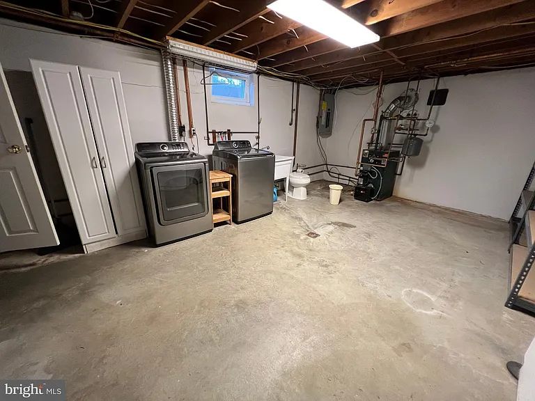 800 Severn Dr — Photo 23