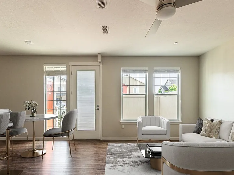 The Enclave Townhomes — Photo 23