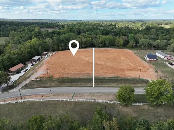 912 E Pickens Rd #Pea, Pea Ridge, AR 72751