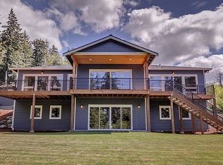 906 Whitewater Dr, Bellingham, WA 98229