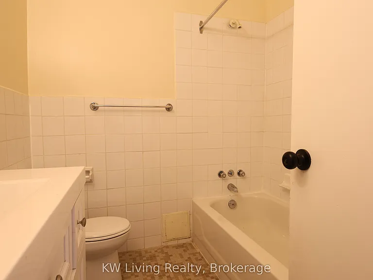 480 Lakeshore Rd E #309 — Photo 21
