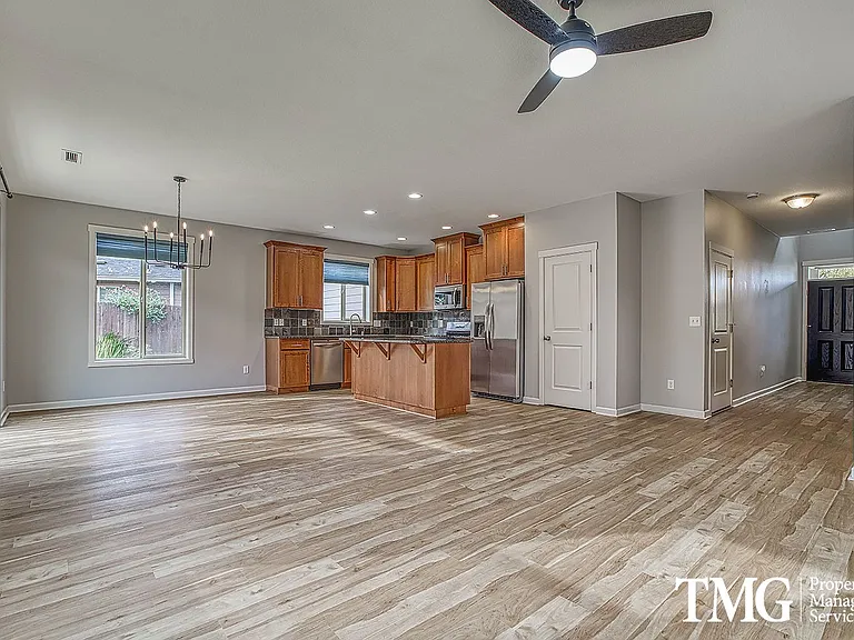 6705 NE 53rd Pl — Photo 9