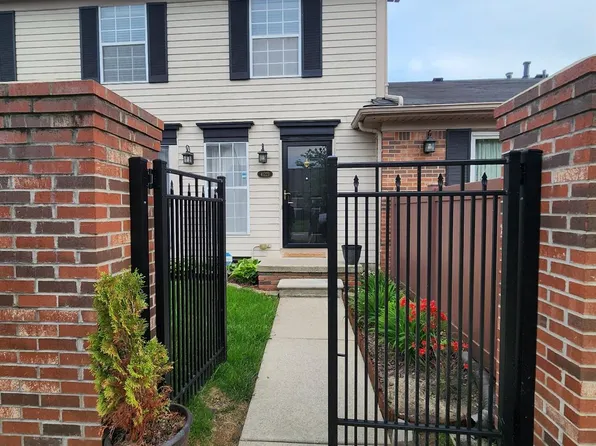 41223 Southwind Dr, Canton, MI 48188
