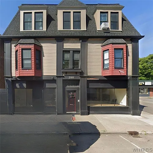 2111 Seneca St #3 Photo 1