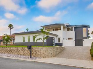 5380 Los Robles Dr, Carlsbad, CA 92008
