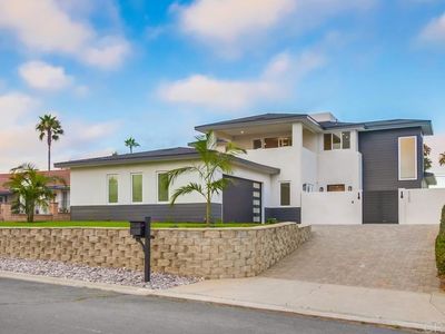 5380 Los Robles Dr, Carlsbad, CA, 92008