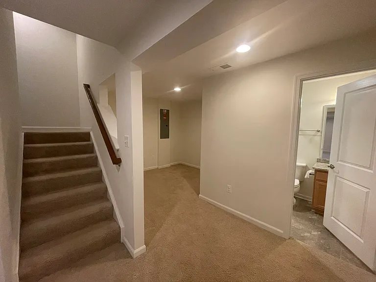 37 Eisentown Dr — Photo 7