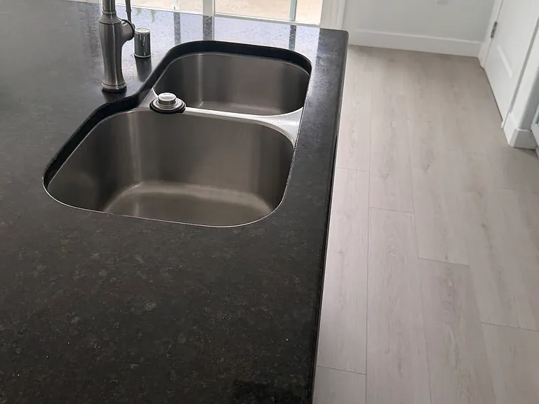 109 Cropton Ct — Photo 11