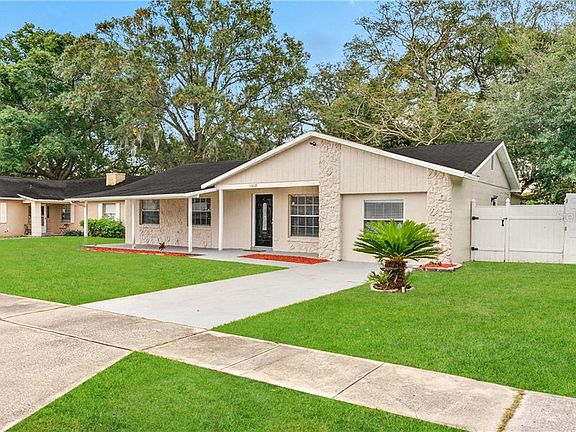 3rd image of 3808 Alpert Dr #1