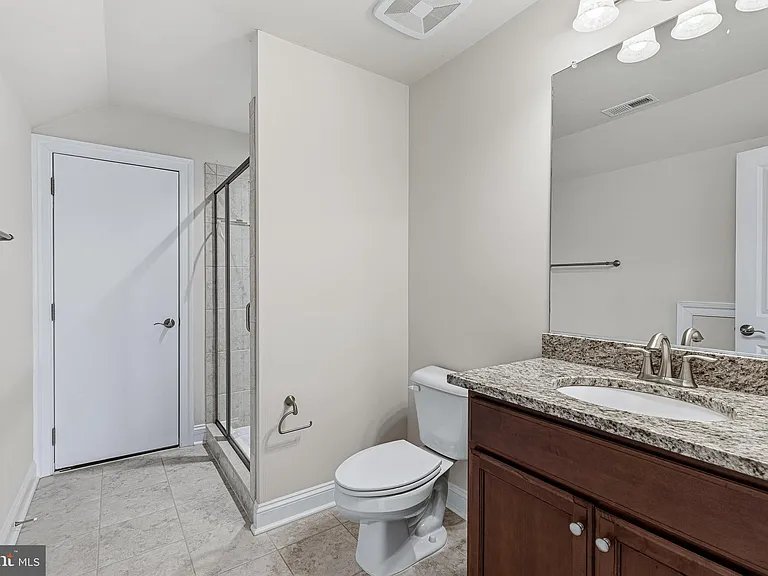 1751 Tysons Crest Ln — Photo 29