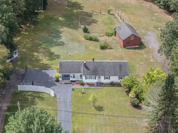 189 Hobbs Road, Pelham, NH 03076