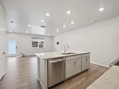 13927 Vispo Way — Photo 13