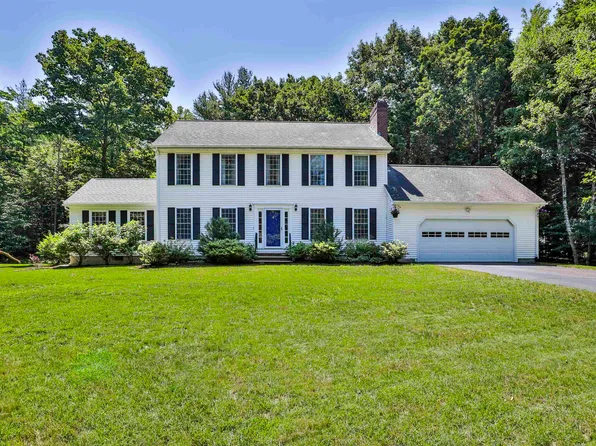 19 Hampshire Hills Drive, Bow, NH 03304