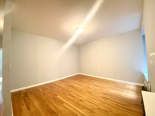 Rented by ERN Flats | media 28