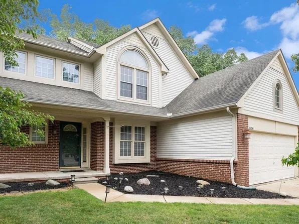 42856 Ledgeview Dr, Novi, MI 48377