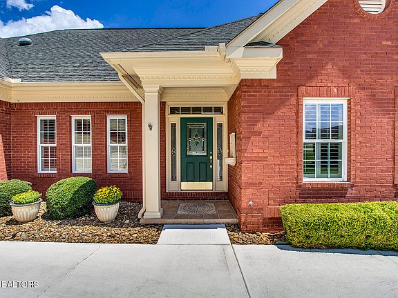 5th image of 203 Todaly Cir