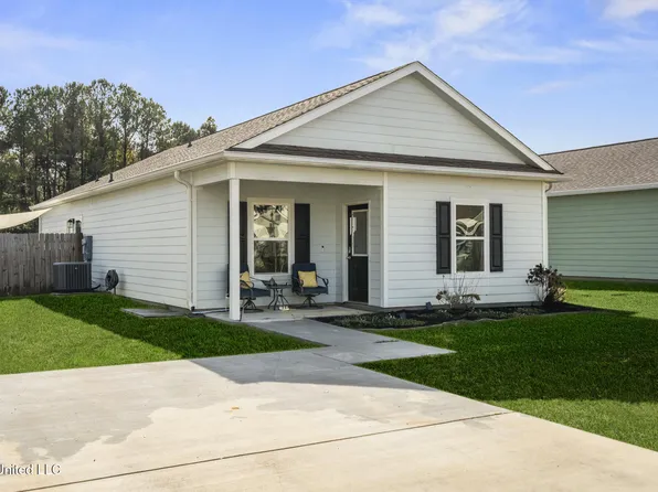 13148 Tracewood Dr, Gulfport, MS 39503