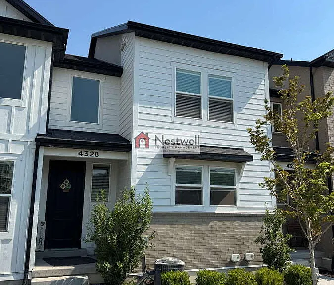 4328 W Watchmen Way — Photo 1