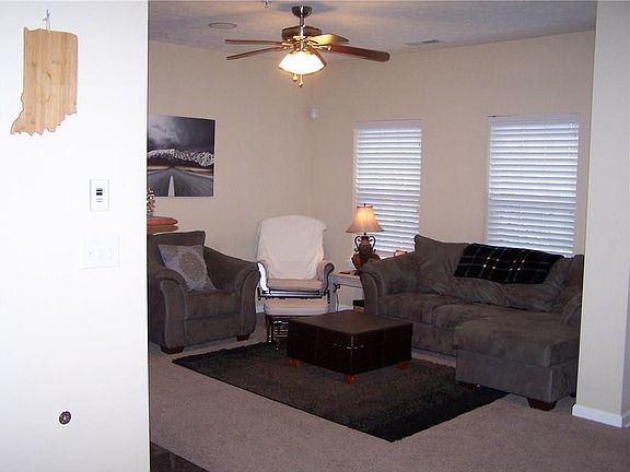 4th image of 13243 Minden Dr