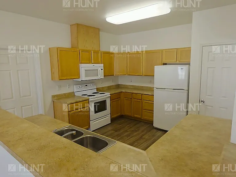 141 Minnesota Cir — Photo 6