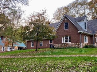 919 Arnold Bottoms Rd, Comer, GA 30629