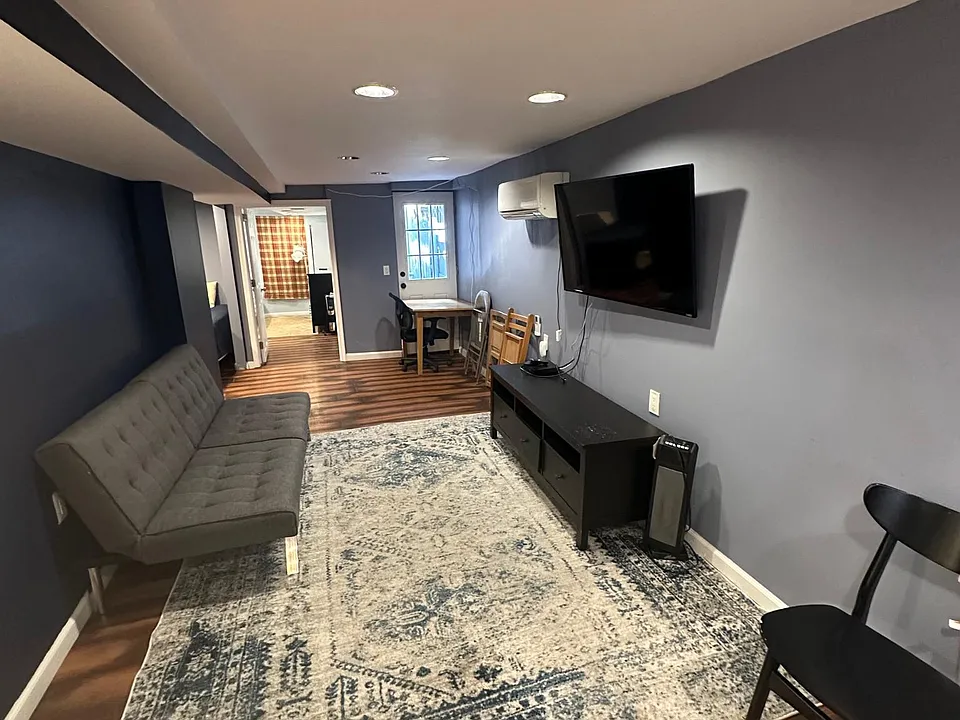 3626 10th St NW #BASEMENT