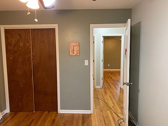 4th image of 8405 Thornhill Dr