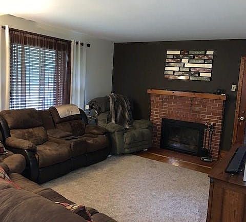 2nd image of 932 Circlewood Dr