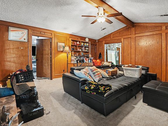3rd image of 1215 Thunderbrook Dr