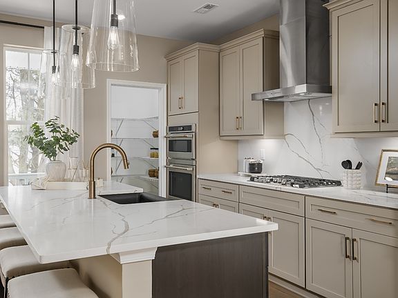 Spacious Center Island