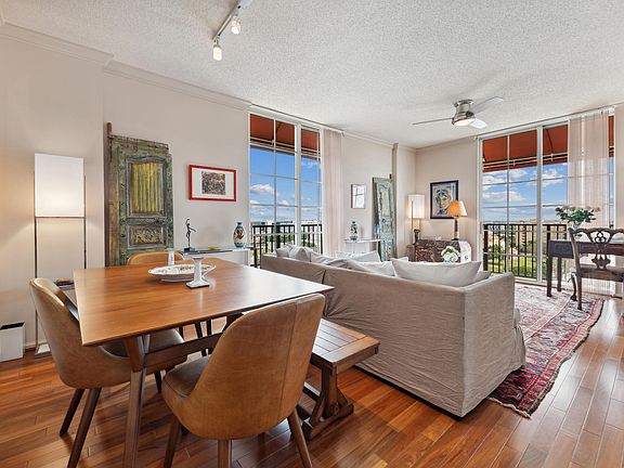3rd image of 651 Okeechobee Blvd APT 1102
