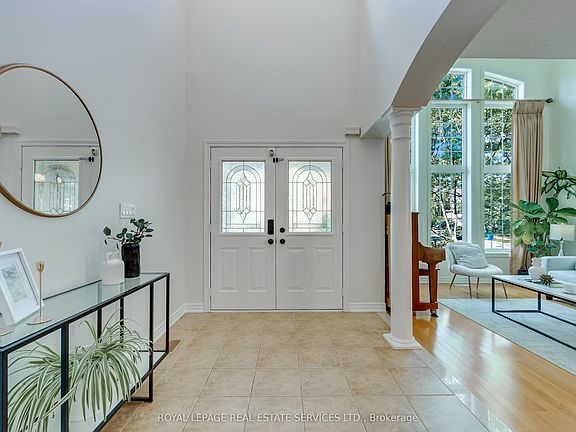 4th image of 2346 Salcome Dr