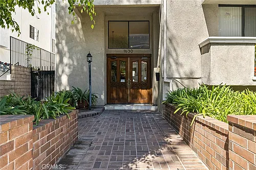 1630 S Bentley Ave #103 Photo 1