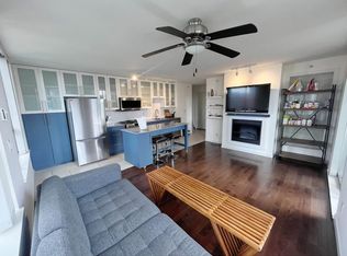 1225 Richards St #1100, Vancouver, BC V6B 1E6