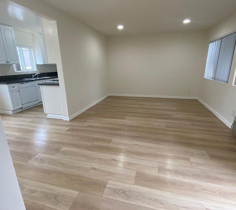 5445 Lindley Ave #3, Tarzana, CA 91356 | Zillow