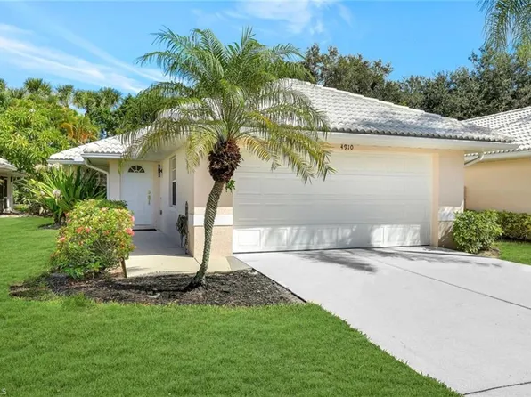 4910 Europa DR, NAPLES, FL 34105