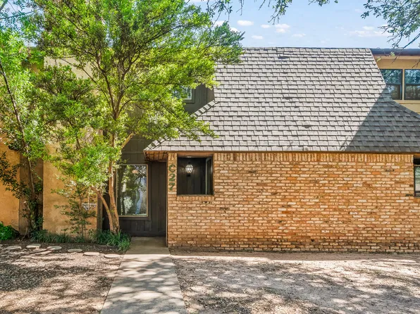 8633 Knoxville Dr, Lubbock, TX 79423