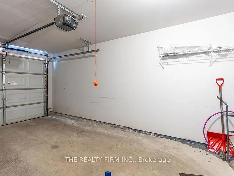 320 Ambleside Dr #30 — Photo 36