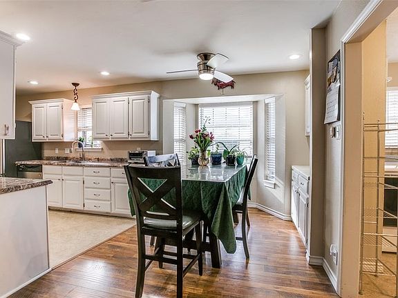 2nd image of 217 Bexar Dr