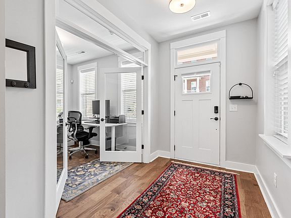 4th image of 15 Whitner St