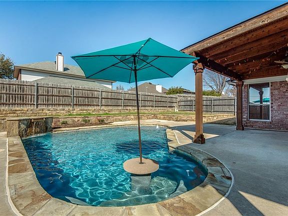 4th image of 6709 Dogwood Ln