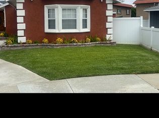 6840 Severn Dr, Paramount, CA 90723