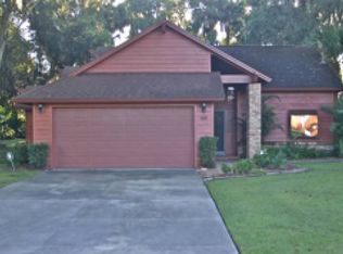 467 Palm Dr, Sanford, FL 32771