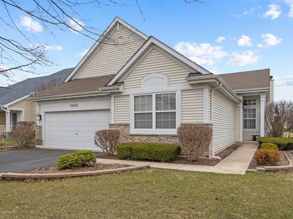 21462 W Larch Dr, Plainfield, IL 60544